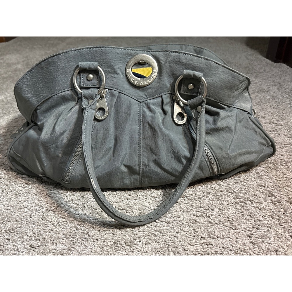 Baggallini Grey Nylon Hobo Shoulder Bag Travel Purse Yellow Lining Studded Base